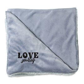 Luxe Faux Fur Throw Blanket